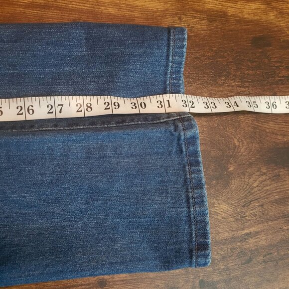 Vtg Levi's Jeans 16 Bold Curve Classic Bootcut Mid Rise Button Flaps Y2K - Picture 8 of 10